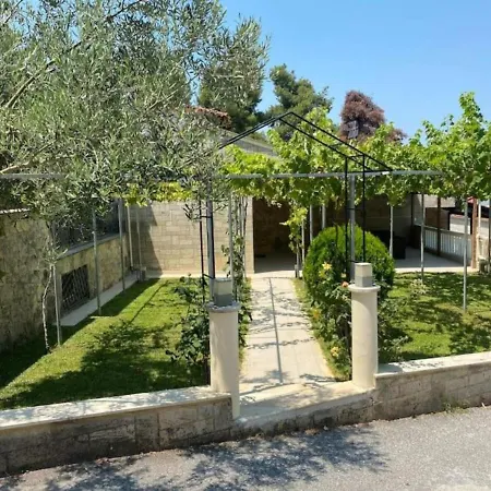 With Private Pool *